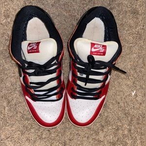 Nike SB Dunk Low Chicago Size 13